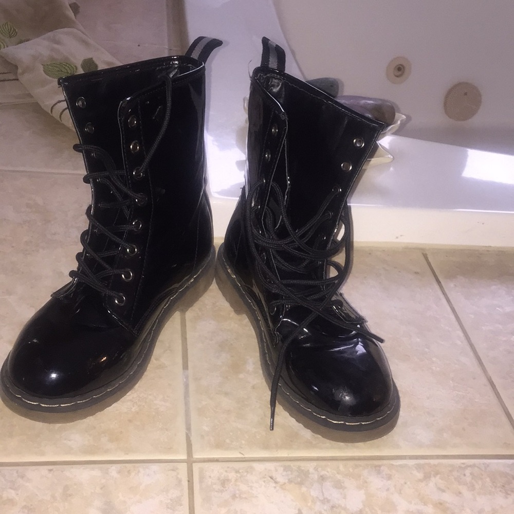 Cute and stylish boots for all seasons!!